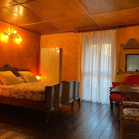 B&B La Locanda Del Cinghiale Aurano Extérieur photo
